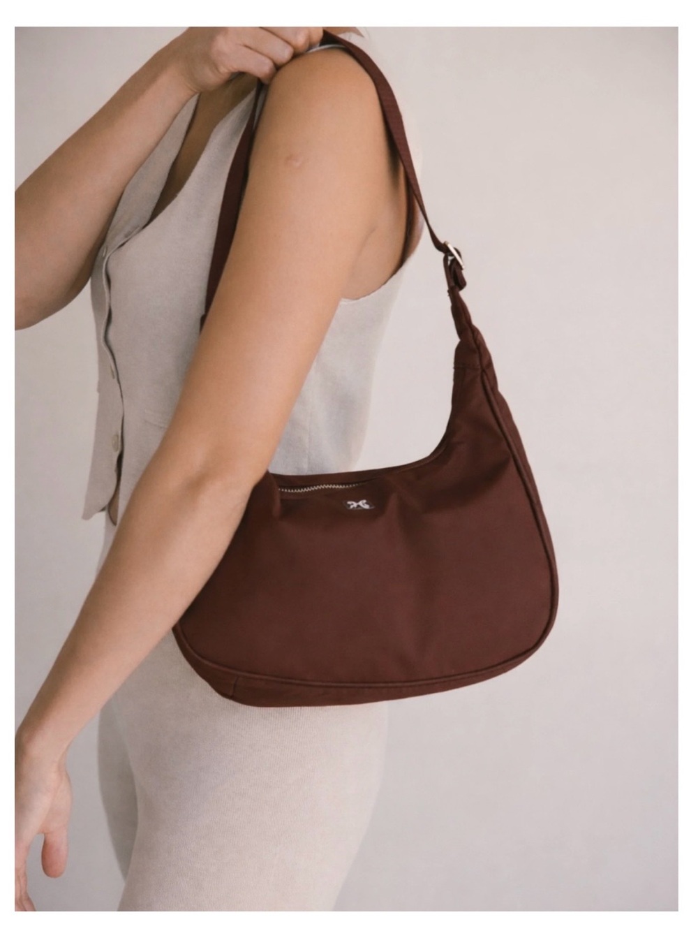 Women’s Crescent Shoulder Bag - Brown